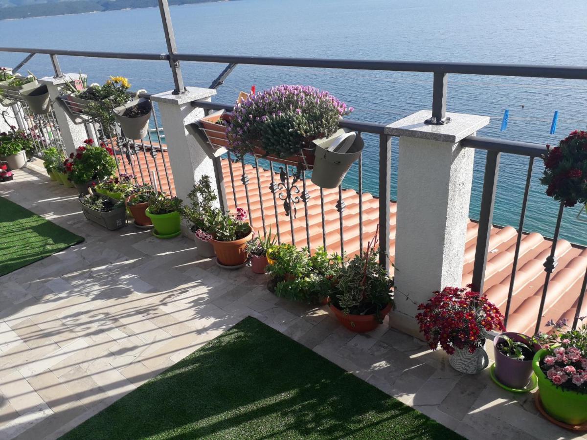 Apartmán Leonarda Omiš Exteriér fotografie
